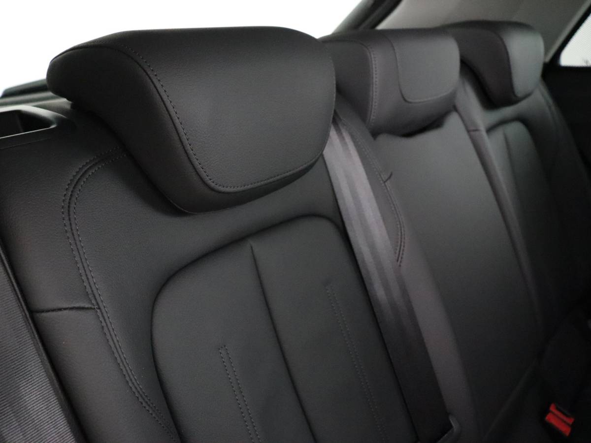 Audi Q2 Audi Q2 35 TFSI S Edition (Afn. Trekhaak / Camera / ACC / Leder / Carplay)