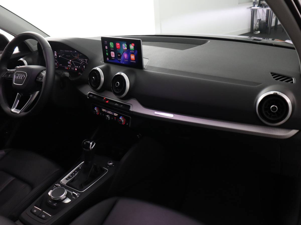 Audi Q2 Audi Q2 35 TFSI S Edition (Afn. Trekhaak / Camera / ACC / Leder / Carplay)