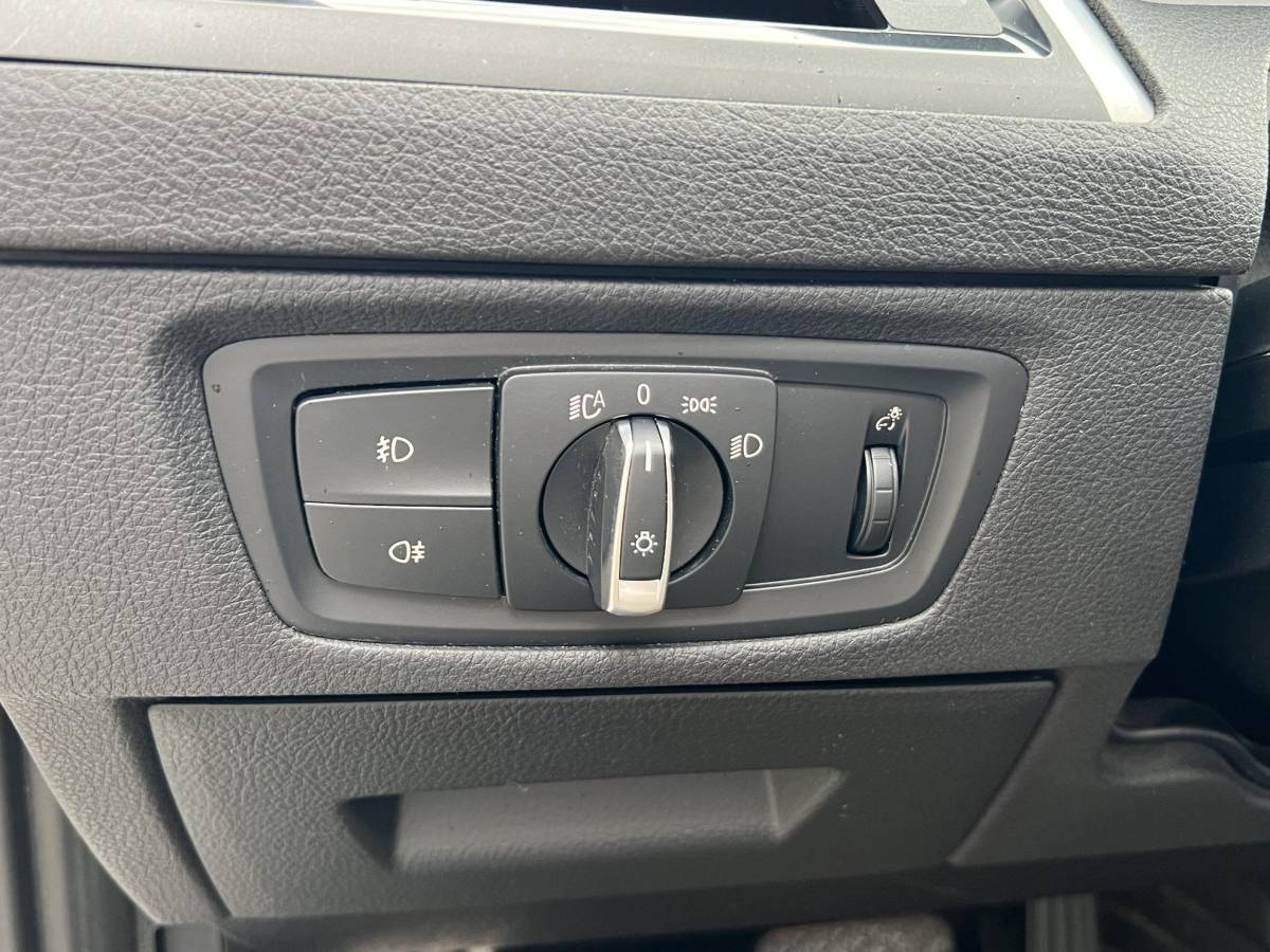 BMW 2 Serie BMW 2-serie Cabrio 220i High Executive M-Pakket / NL auto / Historie