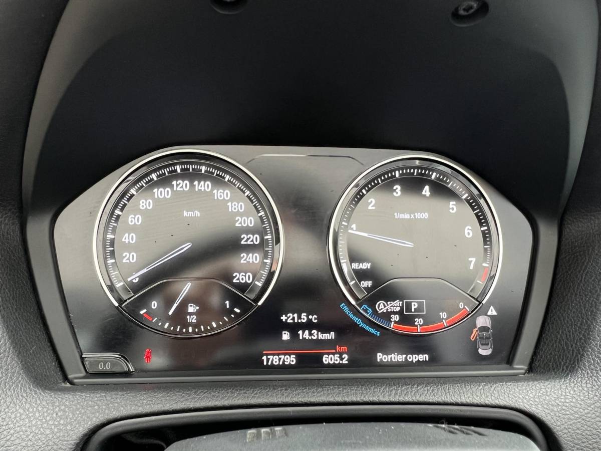 BMW 2 Serie BMW 2-serie Cabrio 220i High Executive M-Pakket / NL auto / Historie