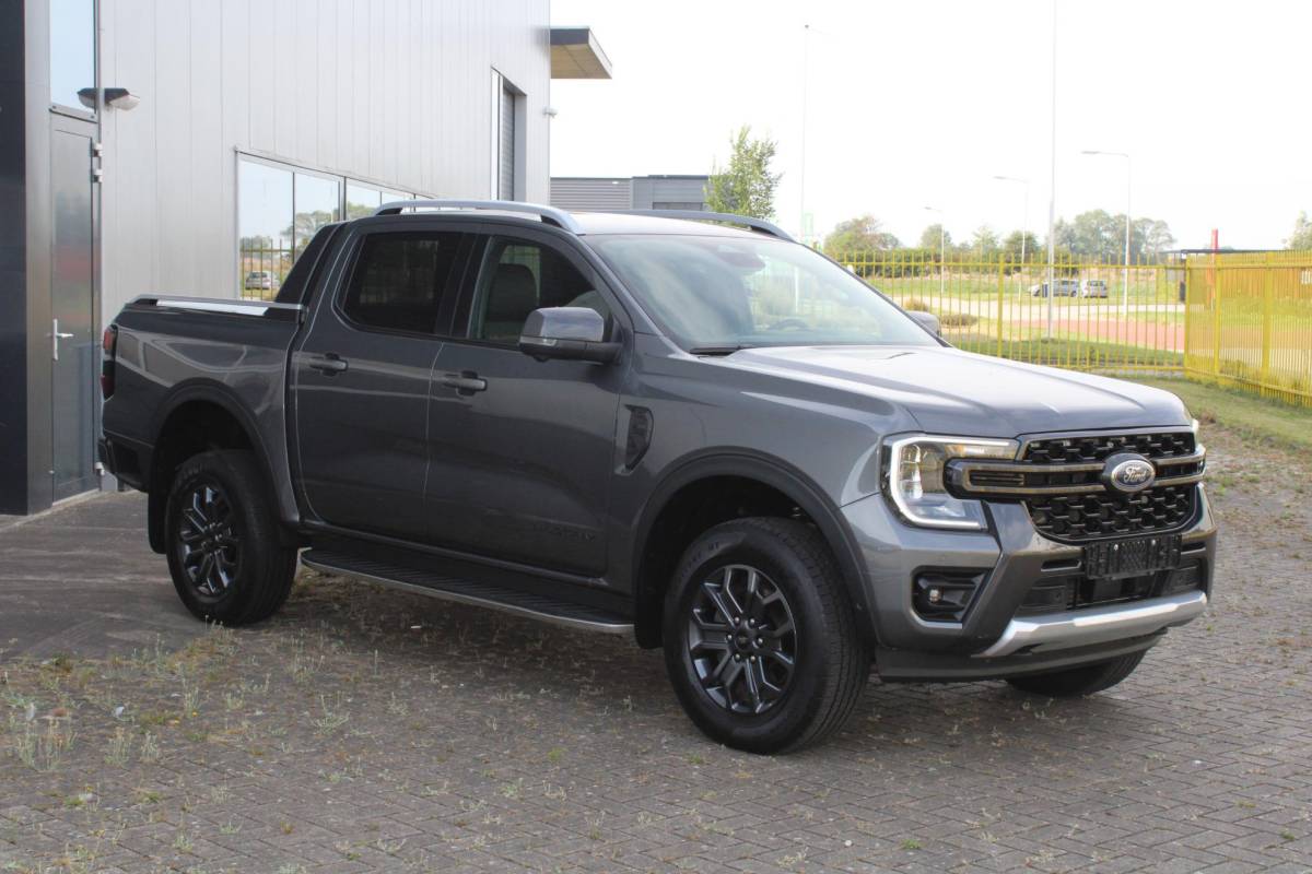 Ford Ranger Ford Ranger 2.0 Double Cab EcoBlue Wildtrak | BELLEN VOOR BEZICHTIGING |Adaptieve Cruise Control | Winterpack