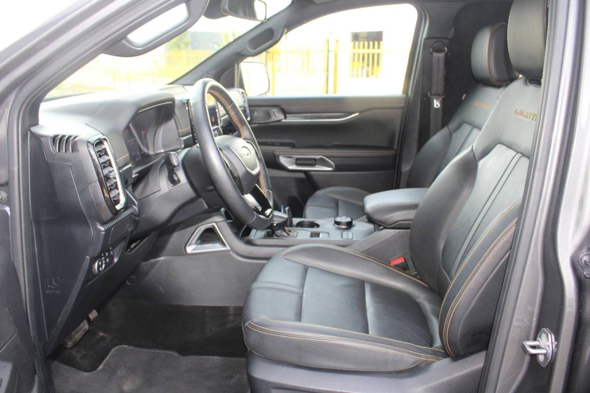 Ford Ranger Ford Ranger 2.0 Double Cab EcoBlue Wildtrak | BELLEN VOOR BEZICHTIGING |Adaptieve Cruise Control | Winterpack