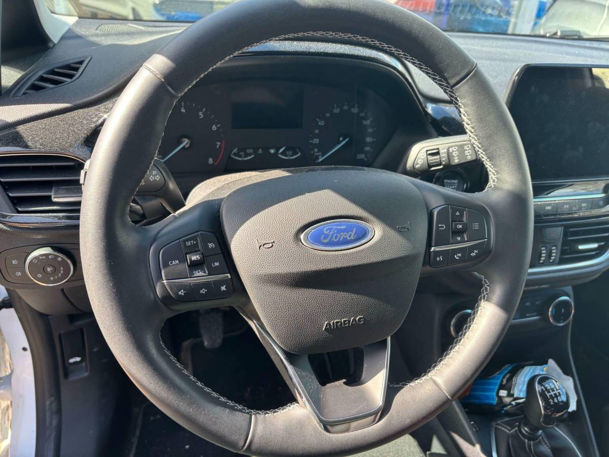 Ford Fiesta Ford Fiesta 1.0 EcoBoost Hybrid Titanium X | Camera | Cruise Control