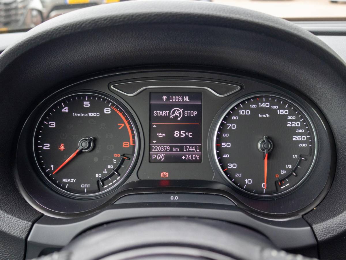 Audi A3 Audi A3 Limousine 1.4 TFSI CoD Sport S Line Edition 18″ LED 3x S-line