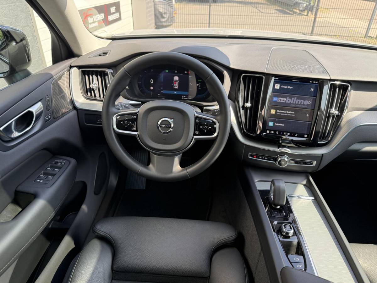 Volvo XC60 Volvo XC60 2.0 T8 Plug-in hybrid AWD Plus Black Edition