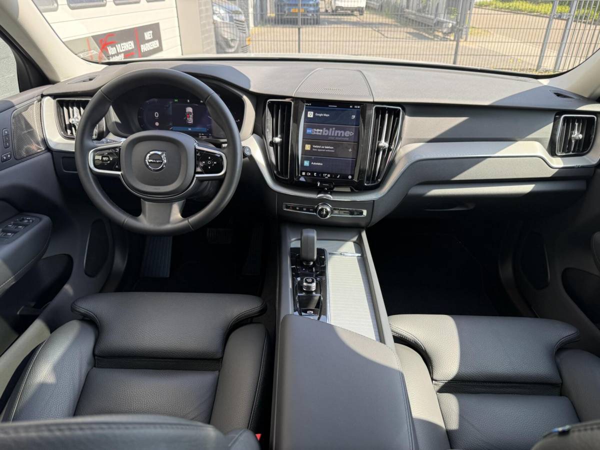 Volvo XC60 Volvo XC60 2.0 T8 Plug-in hybrid AWD Plus Black Edition