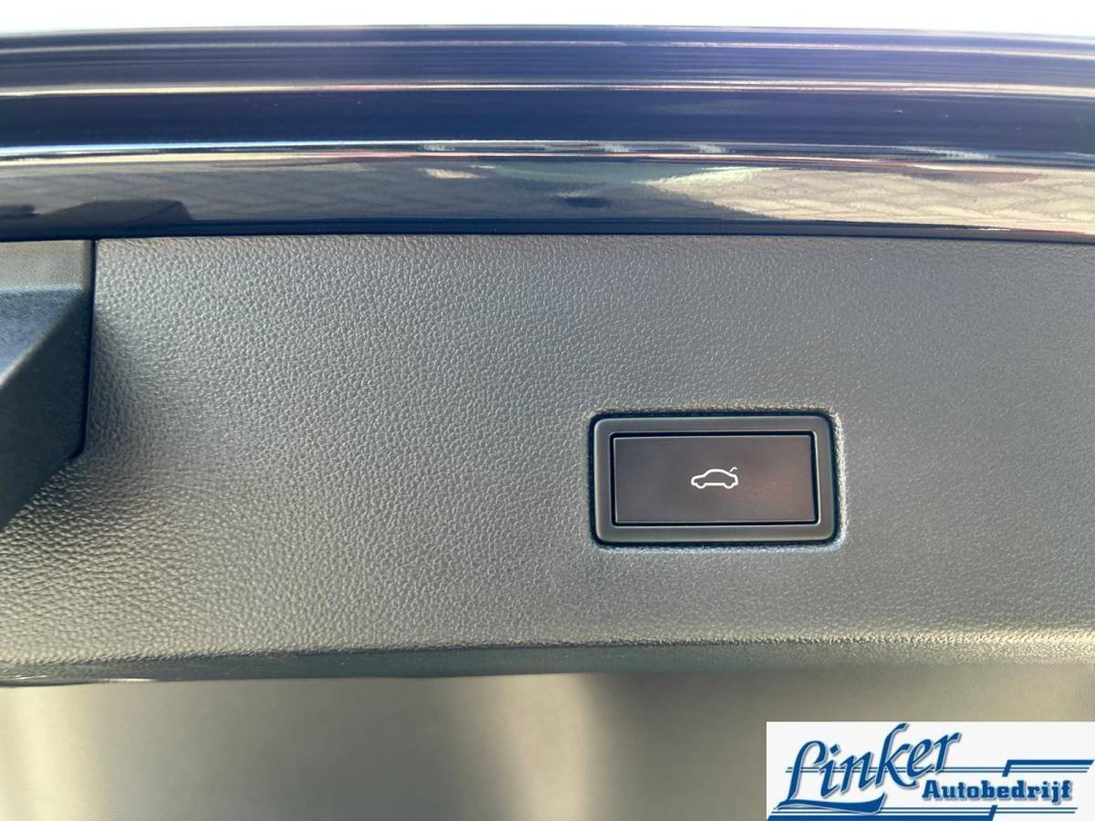 Volkswagen T-Roc Volkswagen T-Roc 1.5 TSI | Trkhaak| Airco | Hoge instap|