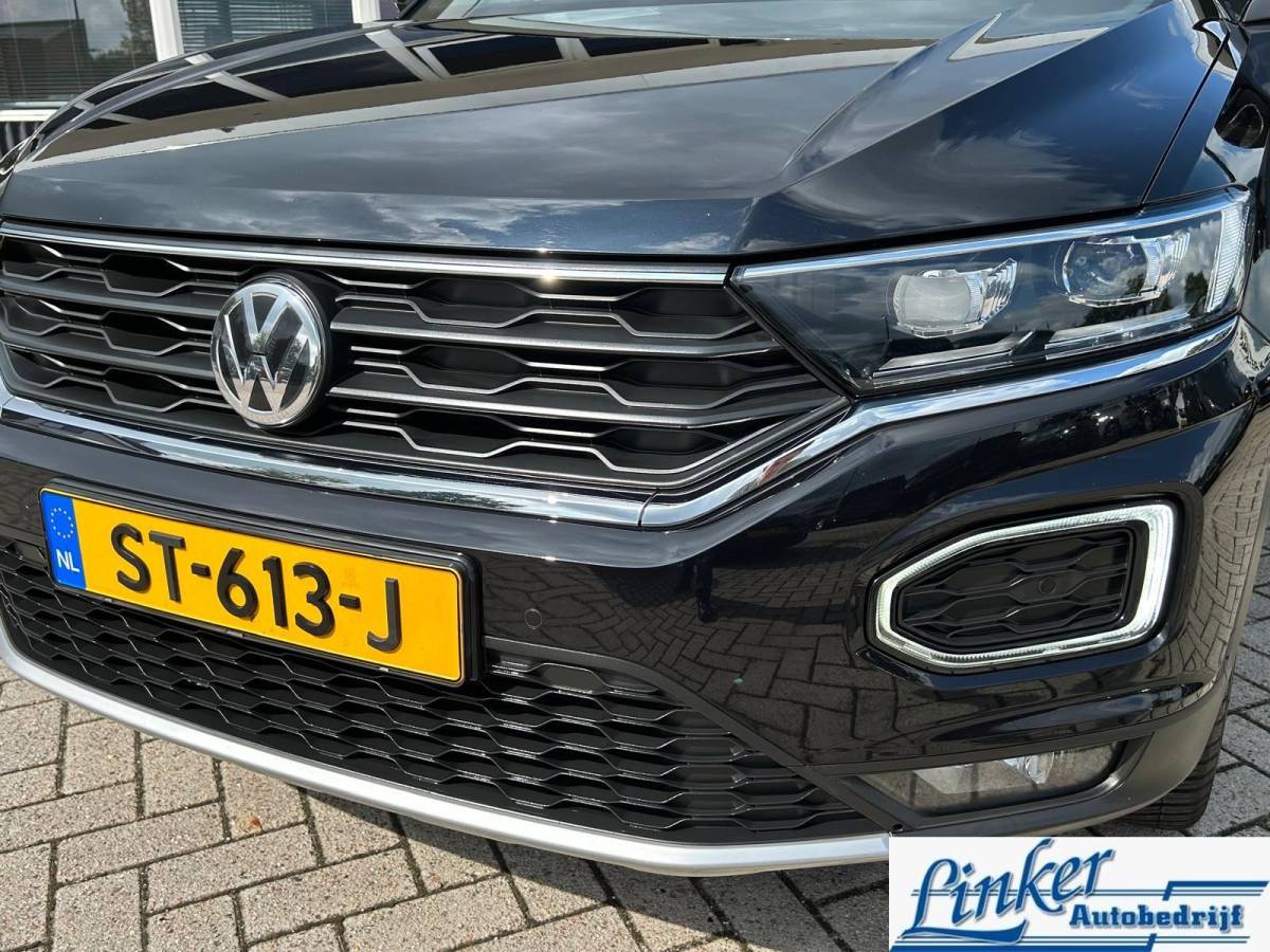 Volkswagen T-Roc Volkswagen T-Roc 1.5 TSI | Trkhaak| Airco | Hoge instap|