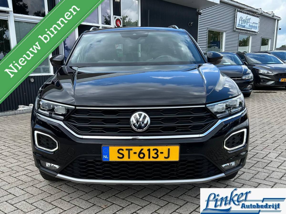 Volkswagen T-Roc Volkswagen T-Roc 1.5 TSI | Trkhaak| Airco | Hoge instap|