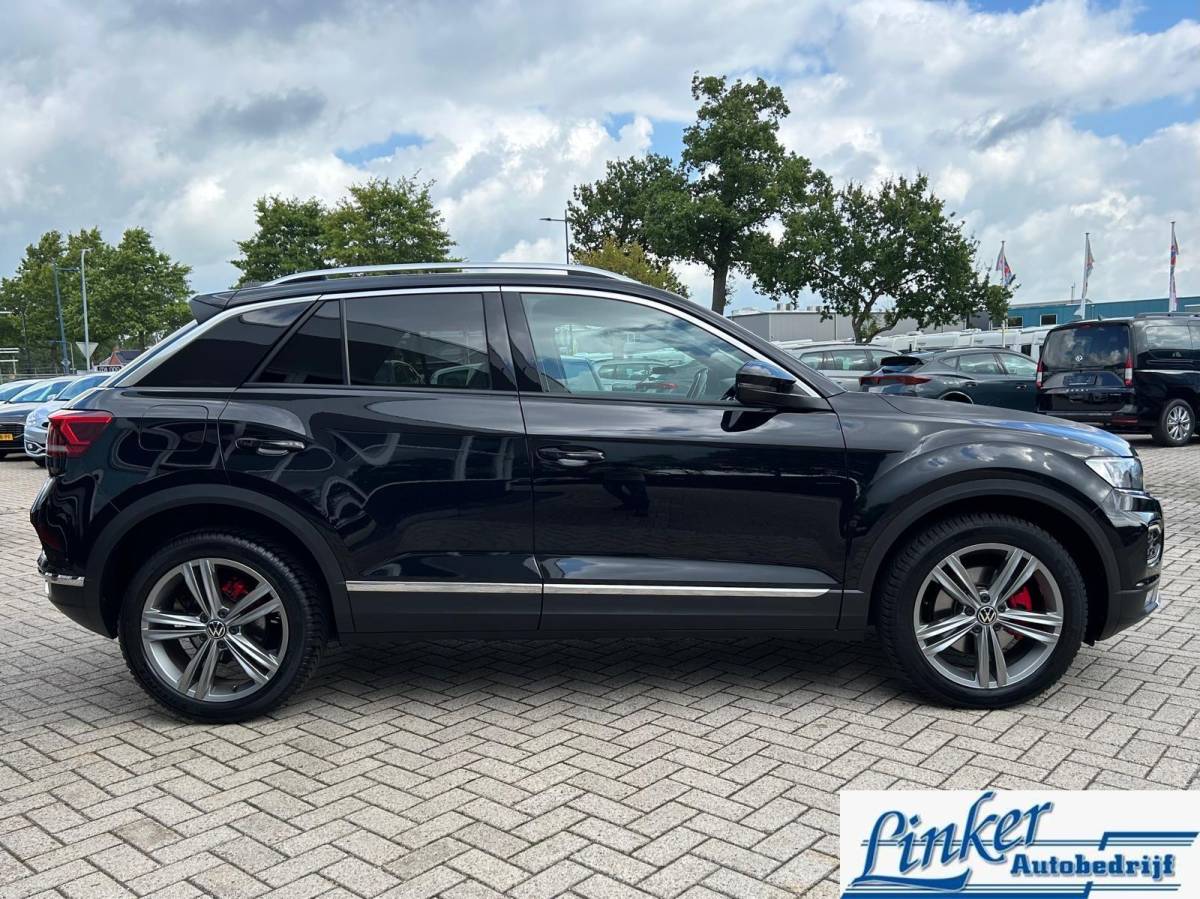 Volkswagen T-Roc Volkswagen T-Roc 1.5 TSI | Trkhaak| Airco | Hoge instap|