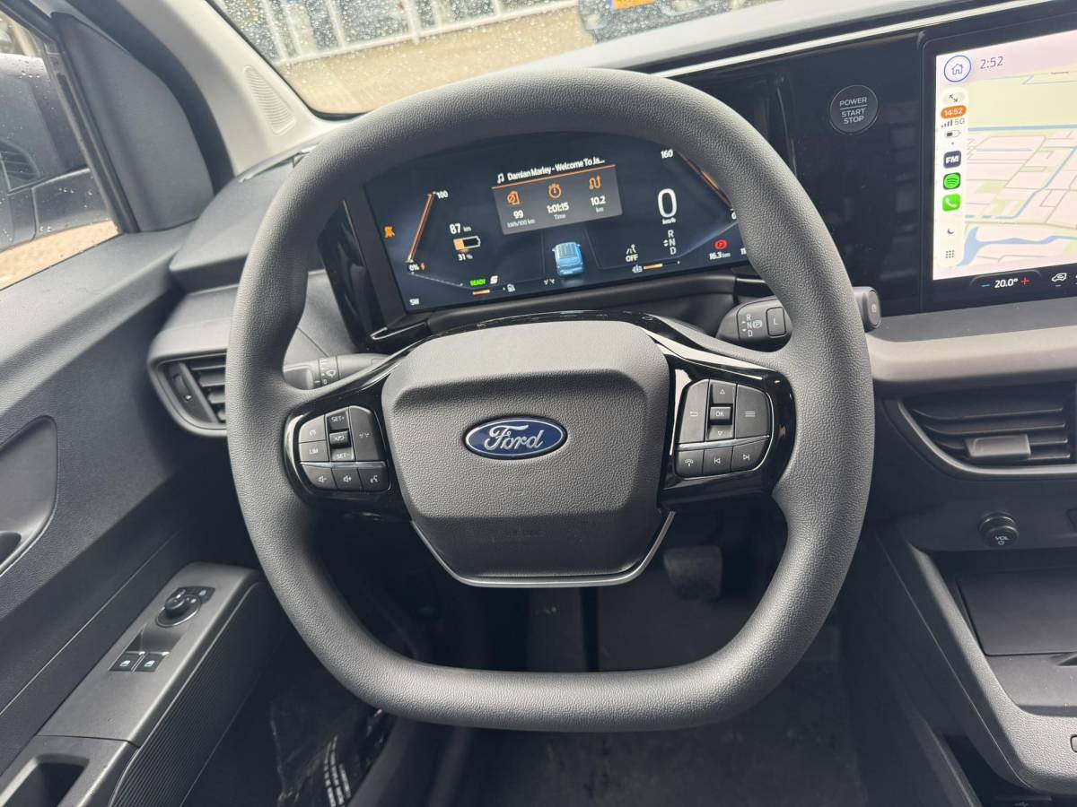 Ford E-Transit Courier Ford E-Transit Courier Trend 46 kWh 136pk | Navigatie | Trekhaak | 16″ Reservewiel | 3-fase laadkabel 32A, 5 meter| Led laadruimteverlichting
