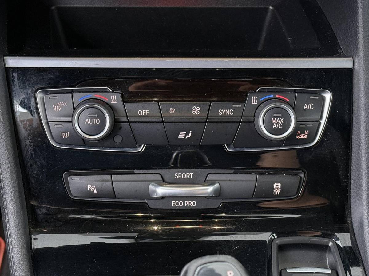 BMW 2 Serie BMW 2-serie Active Tourer 218i Executive Automaat – Navigatie – Climate Control – LED Koplampen