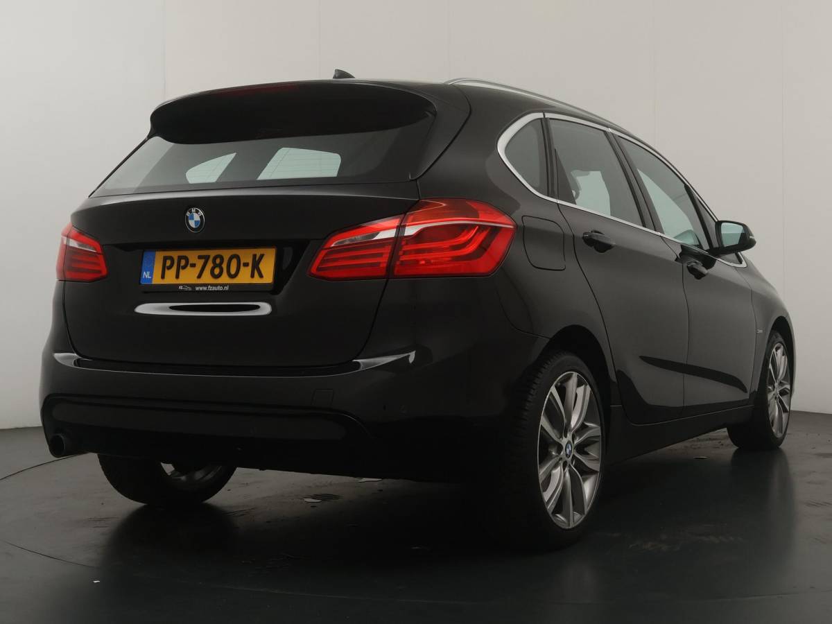 BMW 2 Serie BMW 2-serie Active Tourer 218i Executive Automaat – Navigatie – Climate Control – LED Koplampen