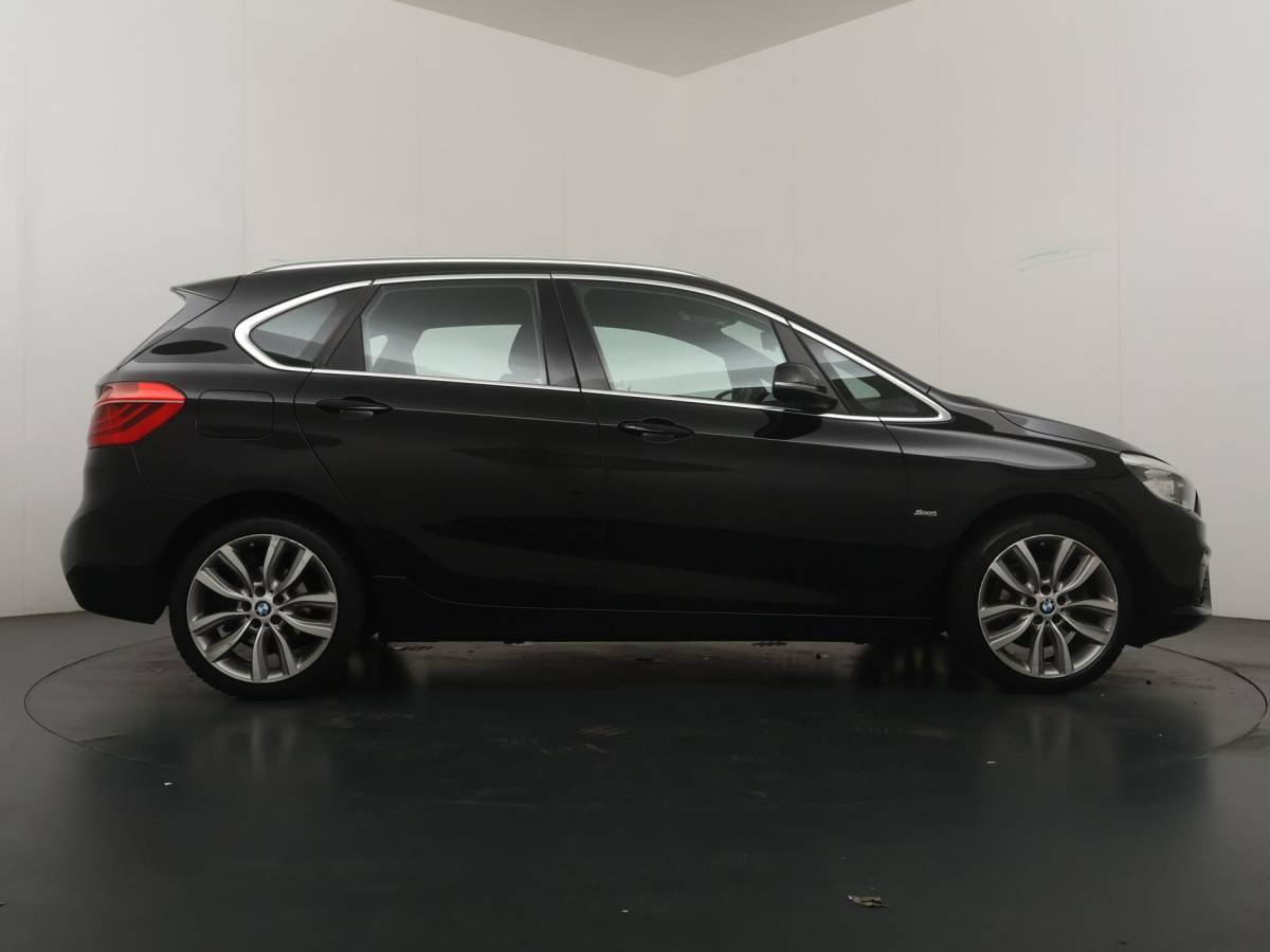 BMW 2 Serie BMW 2-serie Active Tourer 218i Executive Automaat – Navigatie – Climate Control – LED Koplampen