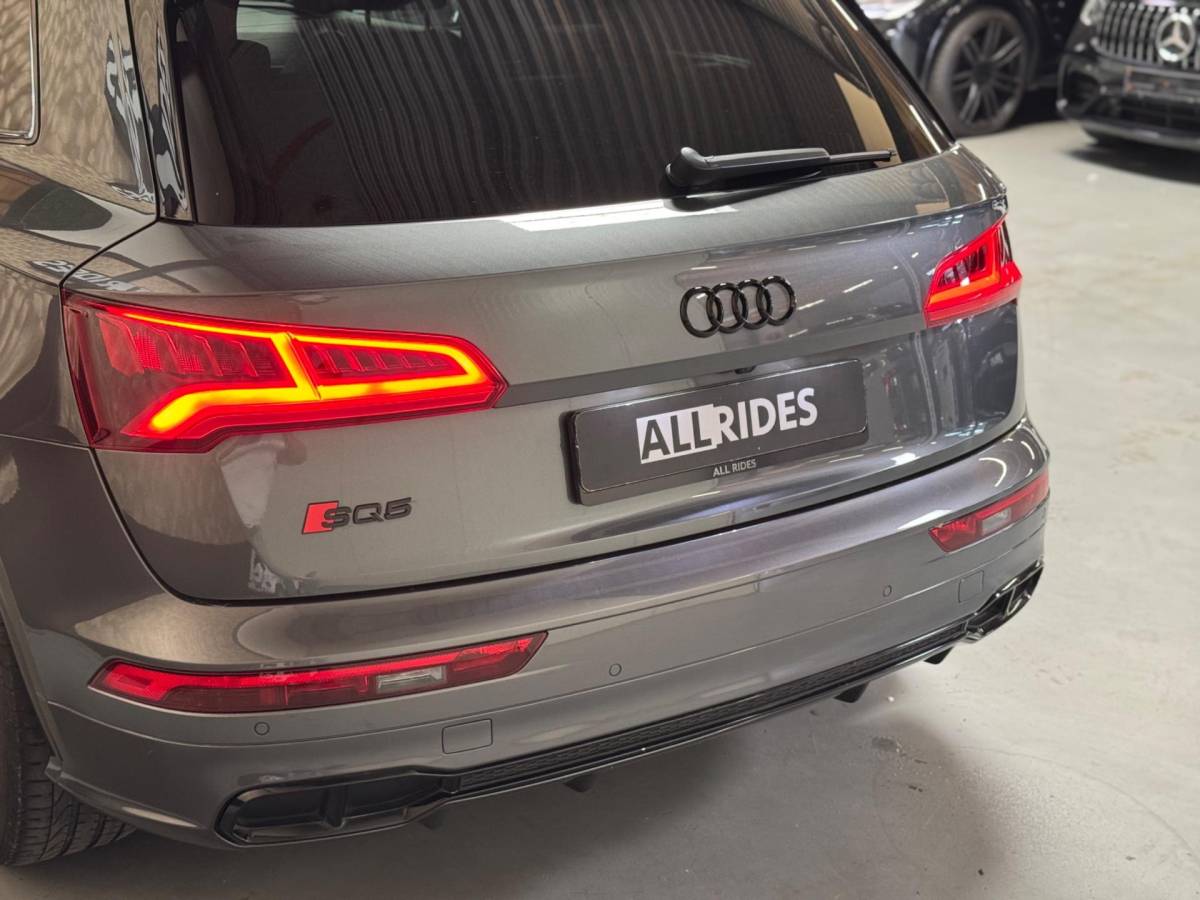 Audi SQ5 Audi SQ5 3.0 TFSI quattro | luchtvering | Pano | trekhaak | B&O | Keyless