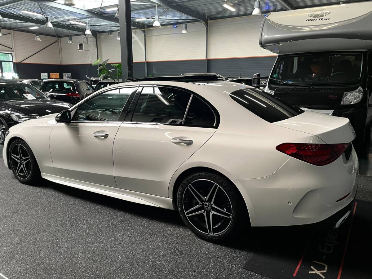 Mercedes-Benz C-Klasse Mercedes-Benz C-klasse 200 4MATIC AMG 218 PK PANODAK HUD