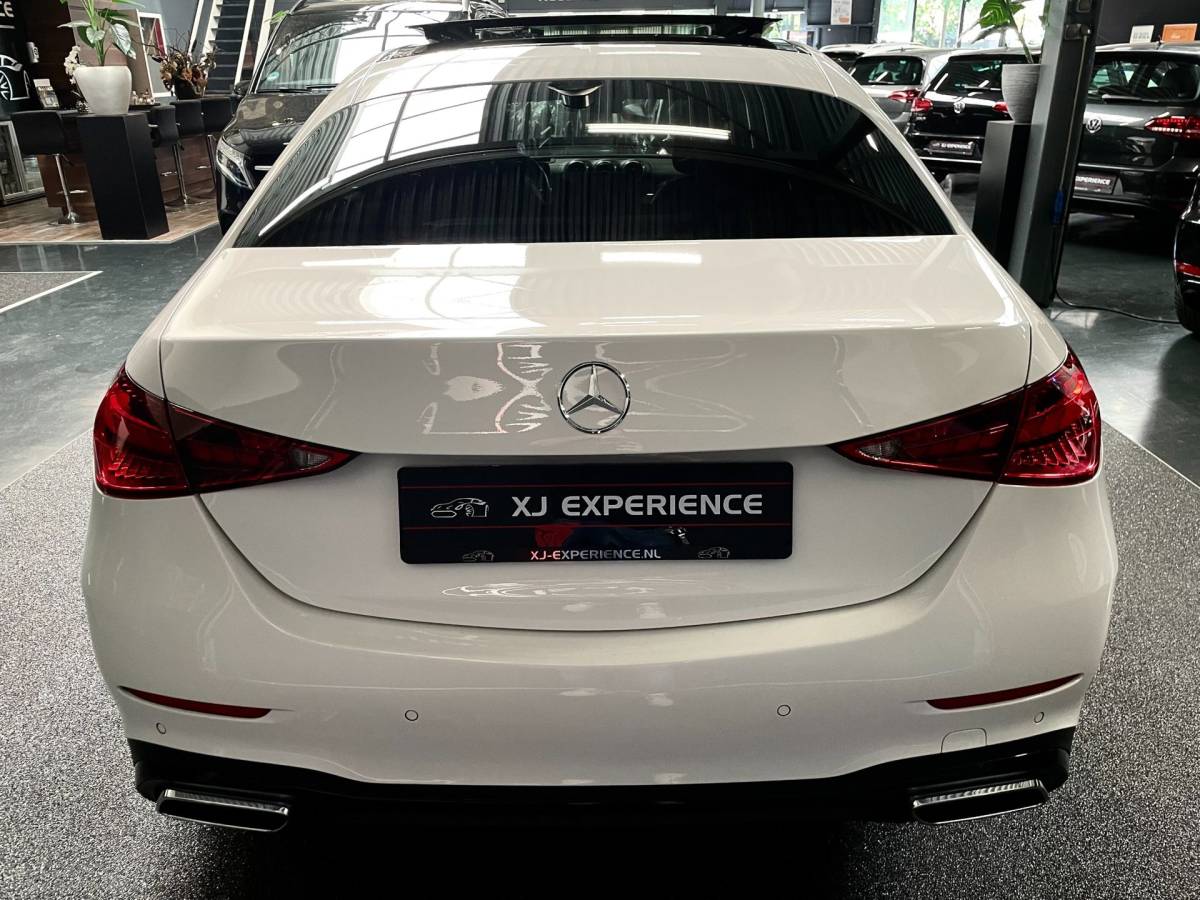 Mercedes-Benz C-Klasse Mercedes-Benz C-klasse 200 4MATIC AMG 218 PK PANODAK HUD