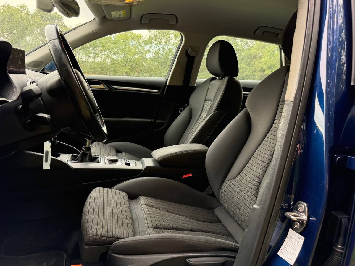 Audi A3 Audi A3 Sportback 1.4 TFSI CoD Ambition Pro Line S | Cruise + Clima + Navi Nu € 8.975,-!!!