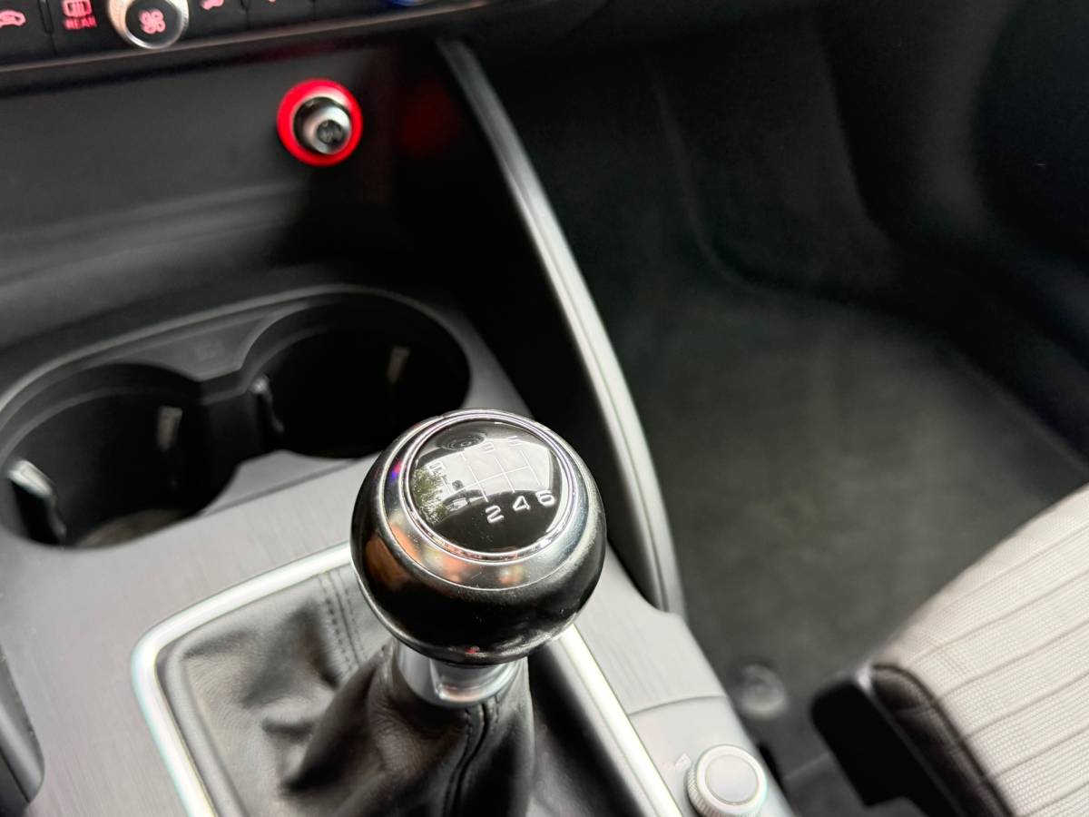 Audi A3 Audi A3 Sportback 1.4 TFSI CoD Ambition Pro Line S | Cruise + Clima + Navi Nu € 8.975,-!!!