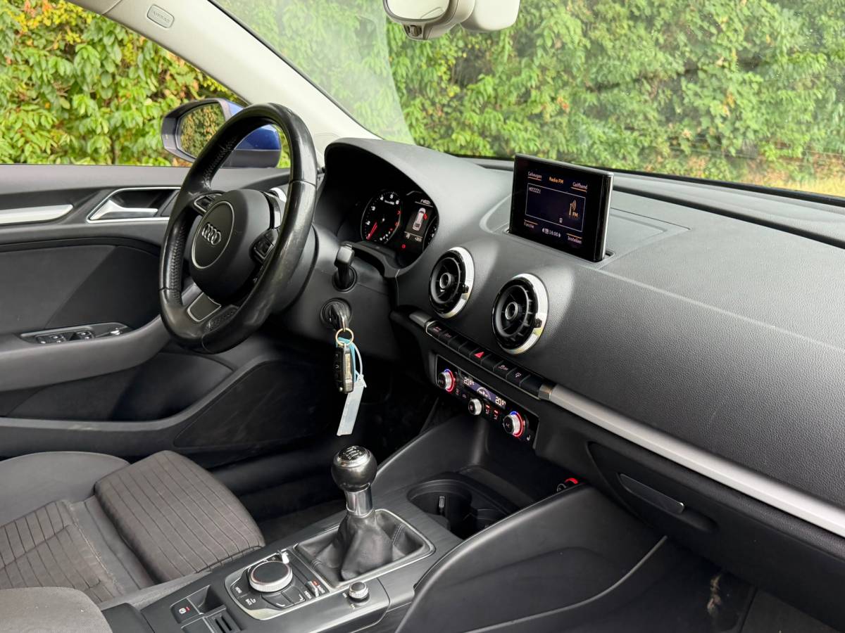 Audi A3 Audi A3 Sportback 1.4 TFSI CoD Ambition Pro Line S | Cruise + Clima + Navi Nu € 8.975,-!!!
