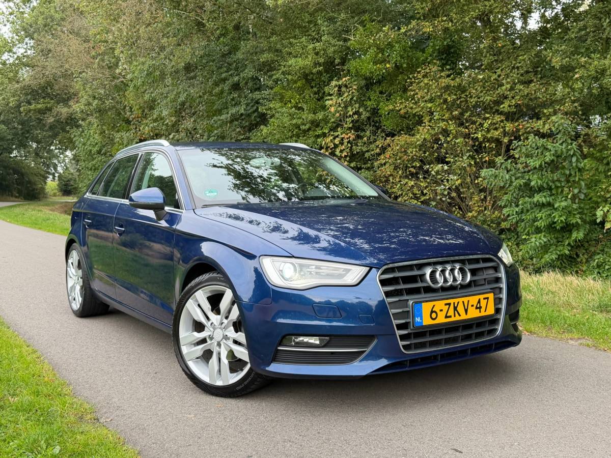 Audi A3 Audi A3 Sportback 1.4 TFSI CoD Ambition Pro Line S | Cruise + Clima + Navi Nu € 8.975,-!!!