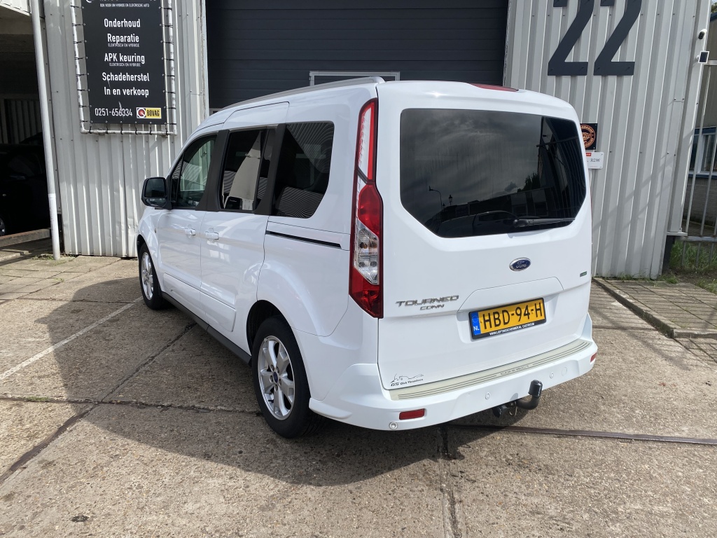 Ford Tourneo Connect Ford Tourneo Connect Compact 1.0 Titanium