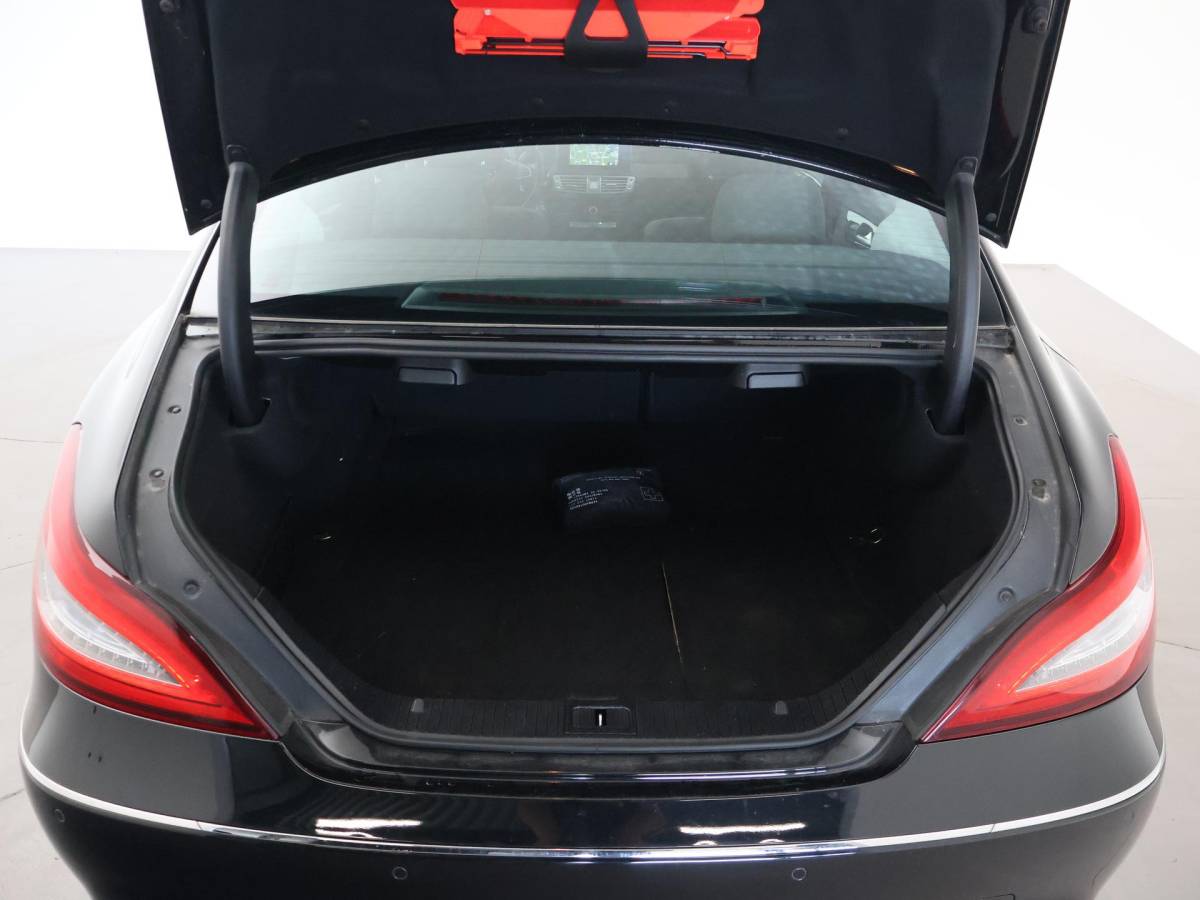 Mercedes-Benz CLS Mercedes-Benz CLS-klasse 400 4MATIC 333 PK SEDAN + 360 CAMERA | LUCHTVERING | SCHUIFDAK | MASSAGE | RIJDYNAMISCHE STOELEN | DISTRONIC