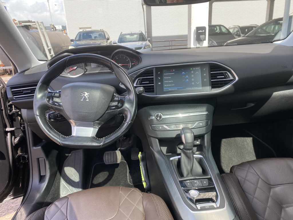 Peugeot 308 Peugeot 308 SW 1.2 PureT.Blue L. Pr