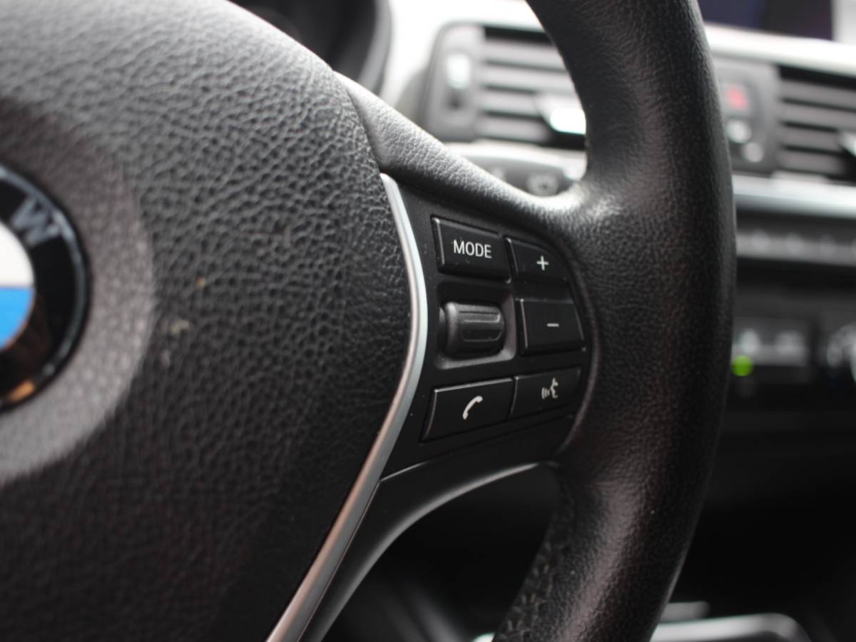BMW 3 Serie BMW 3-serie Touring 320i Nieuwe Koppeling, Facelift, NAP, LEDER, CRUISE, RIJDT SUPER