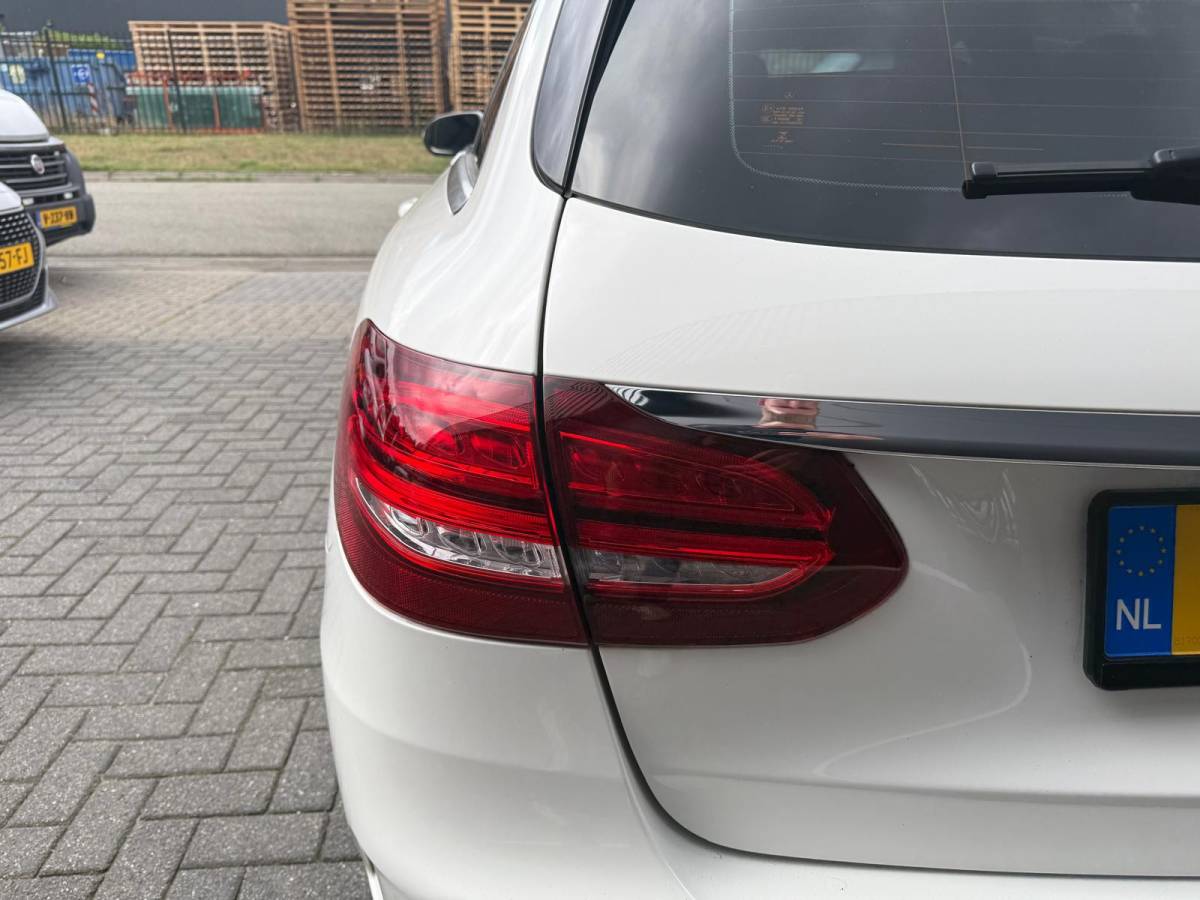 Mercedes-Benz C-Klasse Mercedes-Benz C-klasse Estate 180 AMG Sport Edition | 1E EIGENAAR | 3/6/12 MND GARANTIE | PANO | LEDER | LED | CRUISE | NAVI |