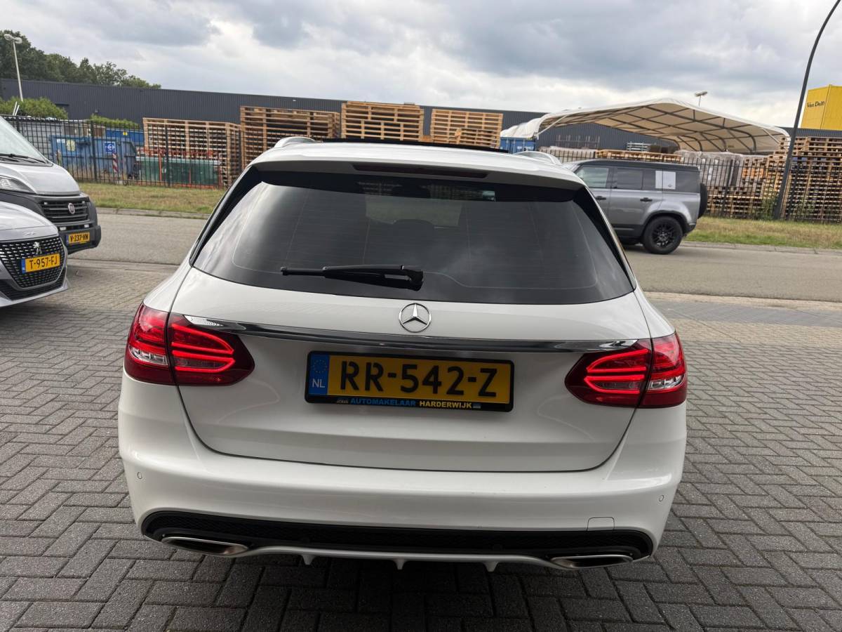Mercedes-Benz C-Klasse Mercedes-Benz C-klasse Estate 180 AMG Sport Edition | 1E EIGENAAR | 3/6/12 MND GARANTIE | PANO | LEDER | LED | CRUISE | NAVI |