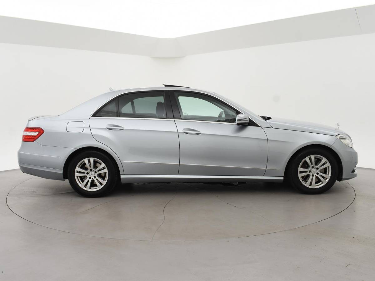 Mercedes-Benz E-Klasse Mercedes-Benz E-klasse 350 CDI V6 265 PK + STOELVENTILATIE | DISTRONIC | SCHUIFDAK | LEDER | STOELVERWARMING