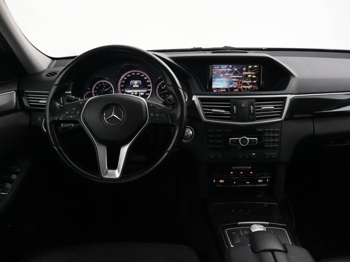 Mercedes-Benz E-Klasse Mercedes-Benz E-klasse 350 CDI V6 265 PK + STOELVENTILATIE | DISTRONIC | SCHUIFDAK | LEDER | STOELVERWARMING