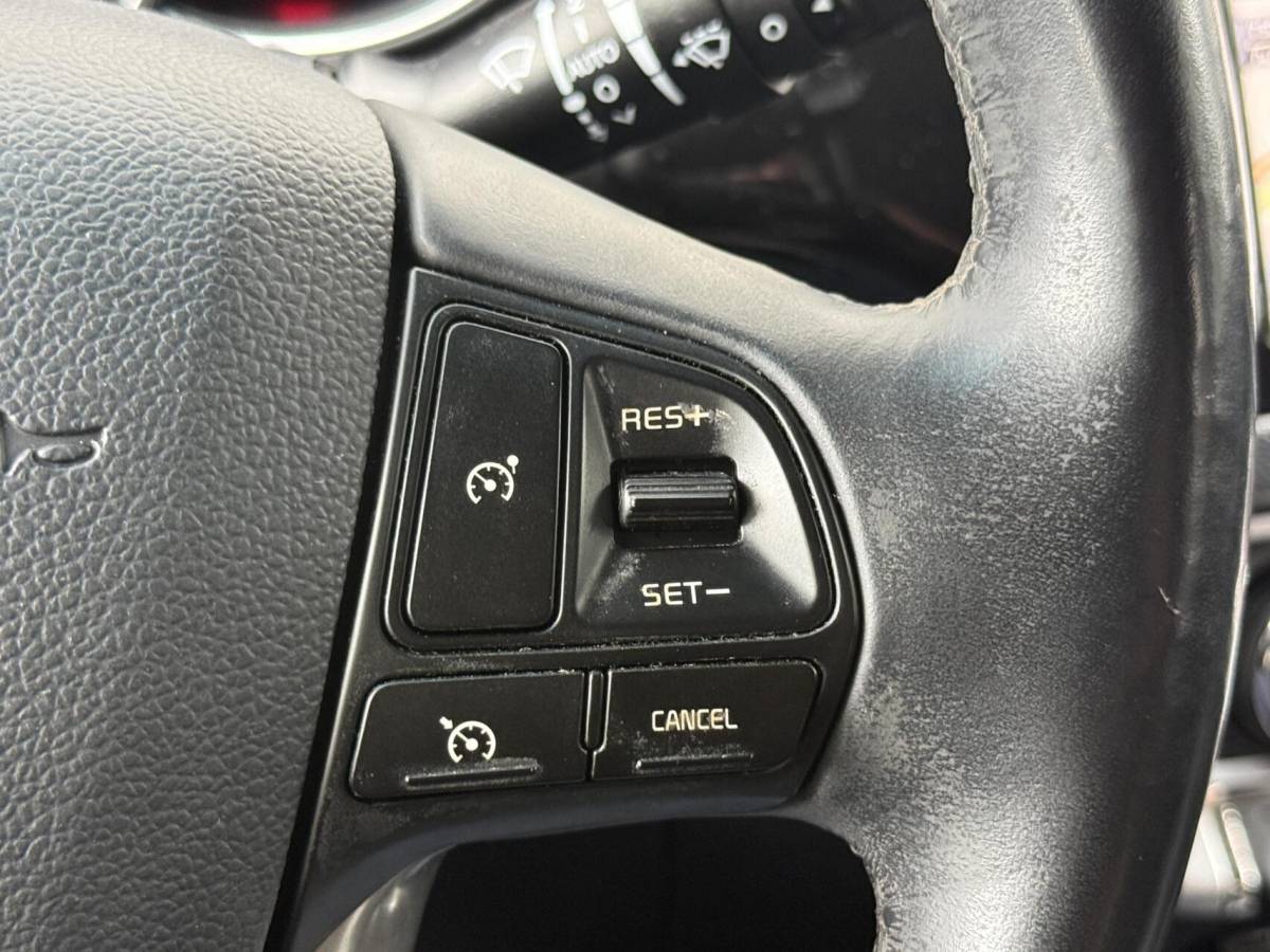 Kia Rio Kia Rio 1.2 CVVT DynamicLine | Navi | Camera | Stoelverwarming | NW APK