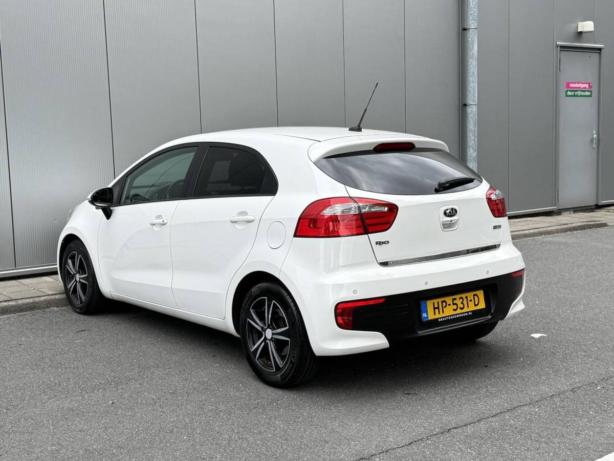 Kia Rio Kia Rio 1.2 CVVT DynamicLine | Navi | Camera | Stoelverwarming | NW APK