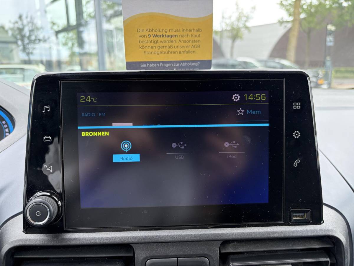 Peugeot e-Rifter Peugeot e-Rifter EV Allure Pack 50 kWh SOH 100%!| APPLE CARPLAY + ANDROID AUTO| STANDKACHEL|  DUBBELE SCHUIFDEUREN| RIJKLAARPRIJS INCL. 12 MND BOVAG GARANTIE