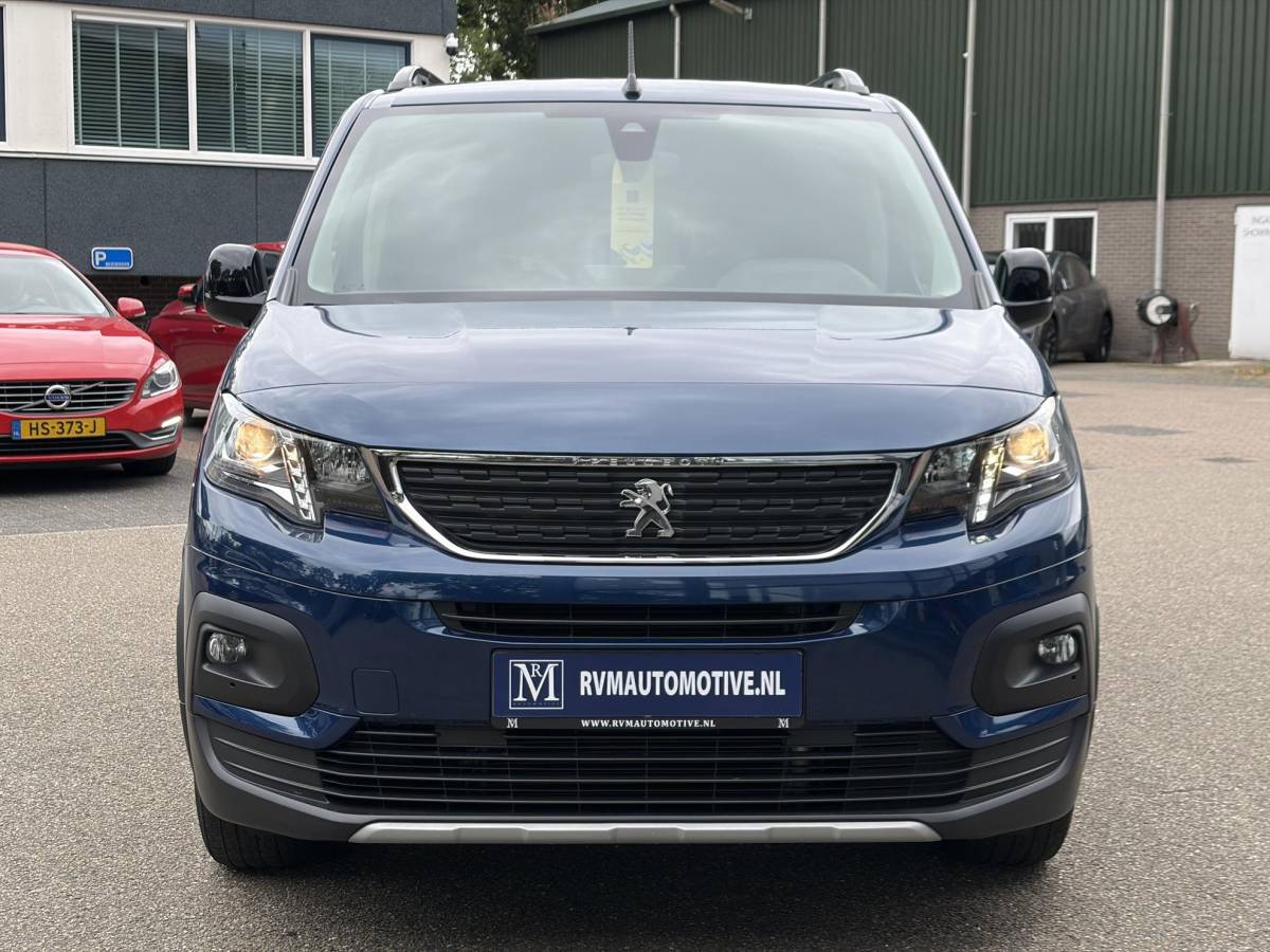 Peugeot e-Rifter Peugeot e-Rifter EV Allure Pack 50 kWh SOH 100%!| APPLE CARPLAY + ANDROID AUTO| STANDKACHEL|  DUBBELE SCHUIFDEUREN| RIJKLAARPRIJS INCL. 12 MND BOVAG GARANTIE