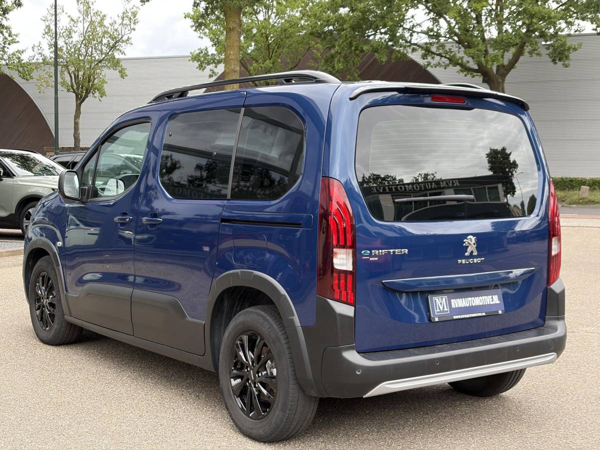 Peugeot e-Rifter Peugeot e-Rifter EV Allure Pack 50 kWh SOH 100%!| APPLE CARPLAY + ANDROID AUTO| STANDKACHEL|  DUBBELE SCHUIFDEUREN| RIJKLAARPRIJS INCL. 12 MND BOVAG GARANTIE