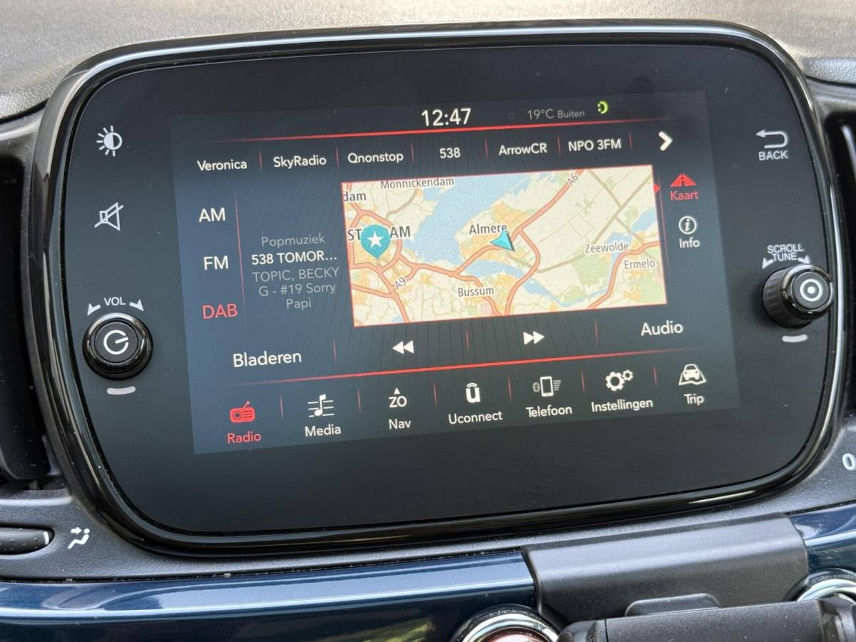 Fiat 500 Fiat 500 0.9 TwinAir Turbo Lounge | Panoramadak | Carplay | Clima | Navi