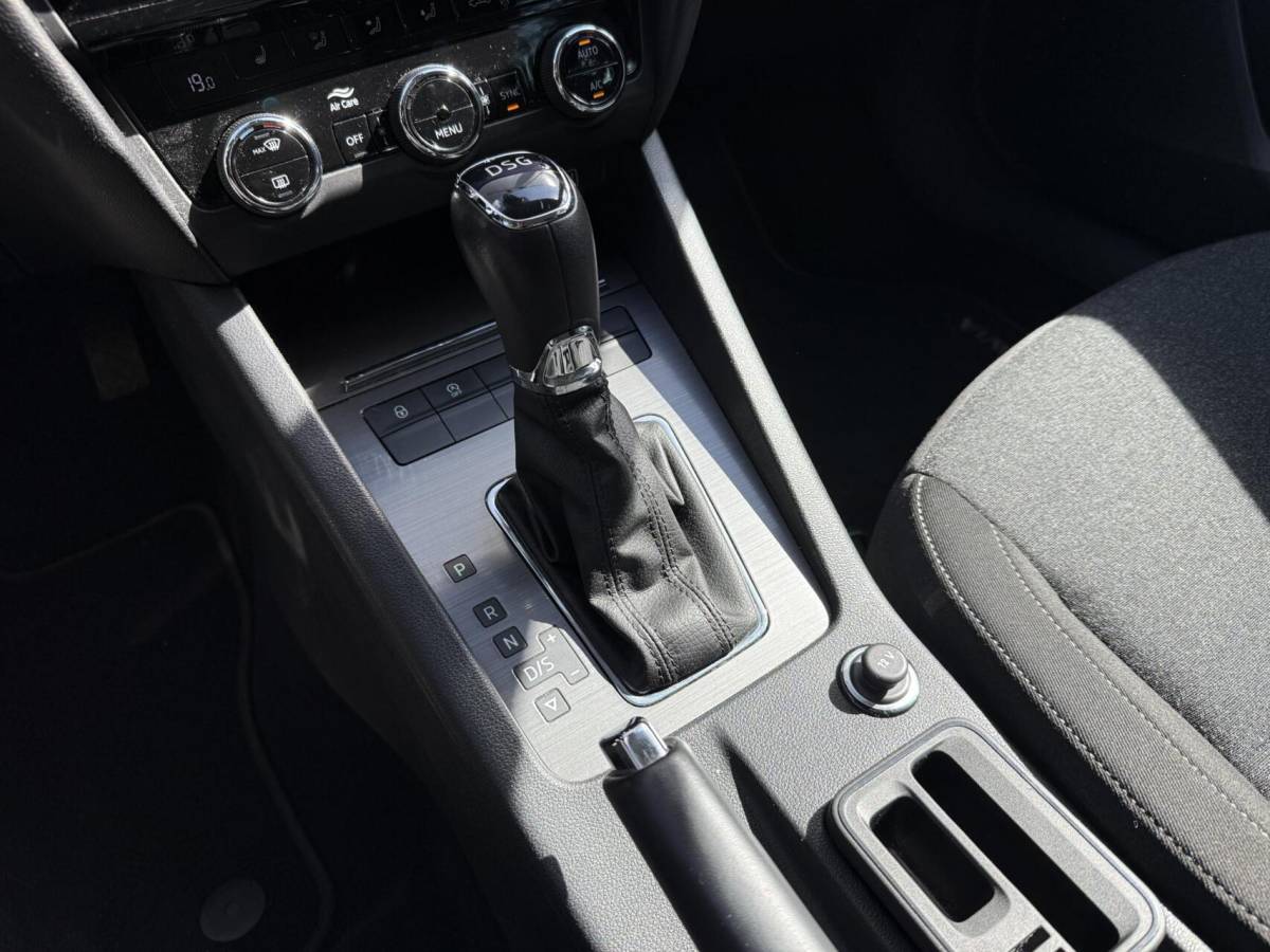 Škoda Octavia Skoda Octavia Combi 1.0 TSI Greentech Style Business | Automaat | Carplay | Trekhaak