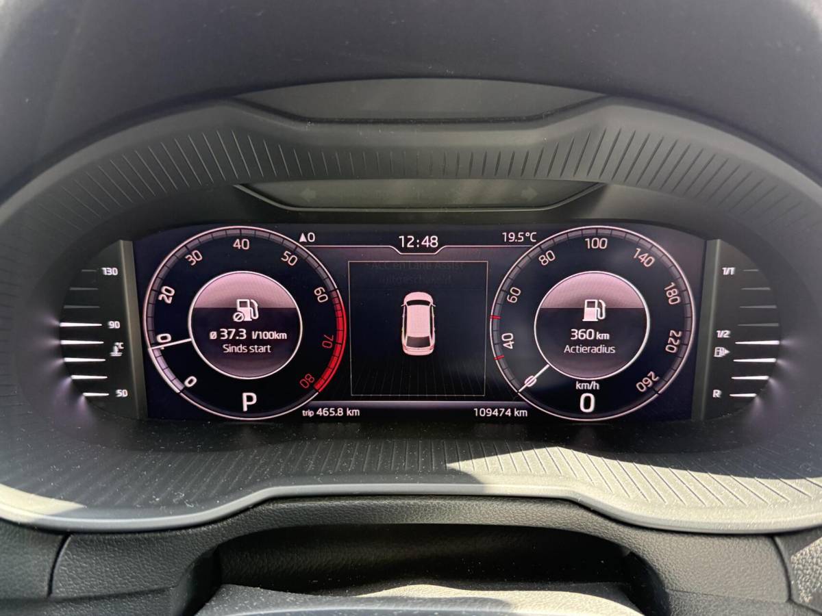Škoda Octavia Skoda Octavia Combi 1.0 TSI Greentech Style Business | Automaat | Carplay | Trekhaak