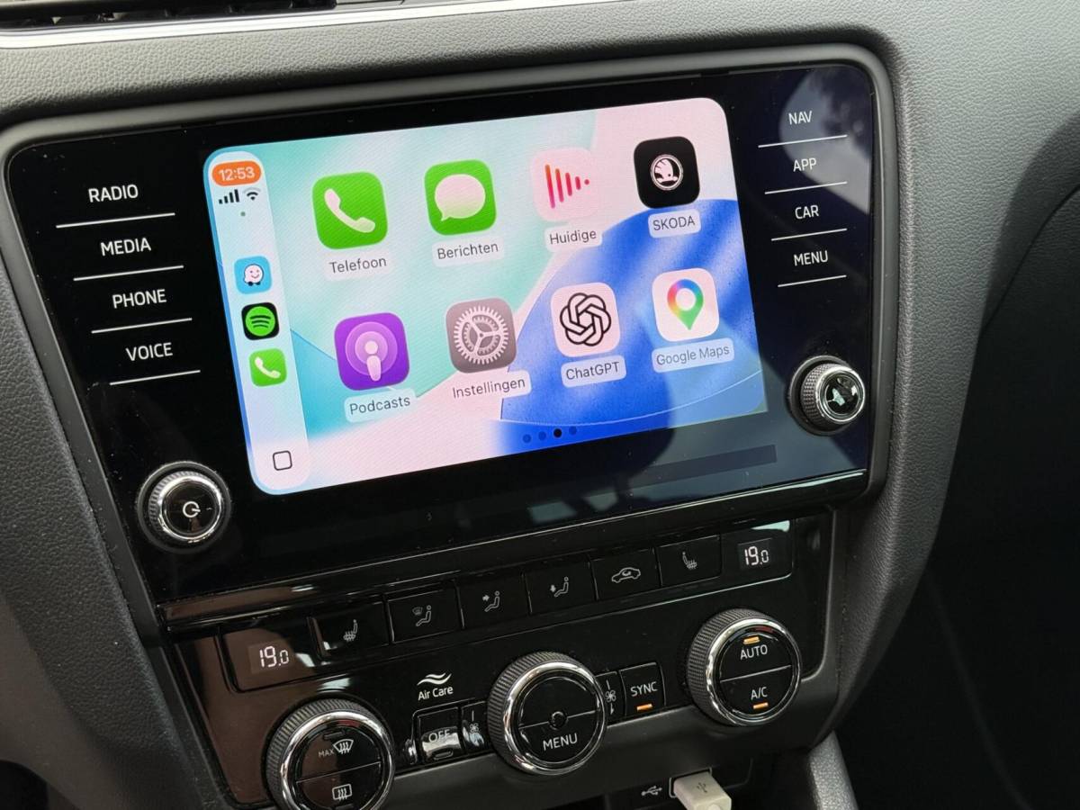Škoda Octavia Skoda Octavia Combi 1.0 TSI Greentech Style Business | Automaat | Carplay | Trekhaak