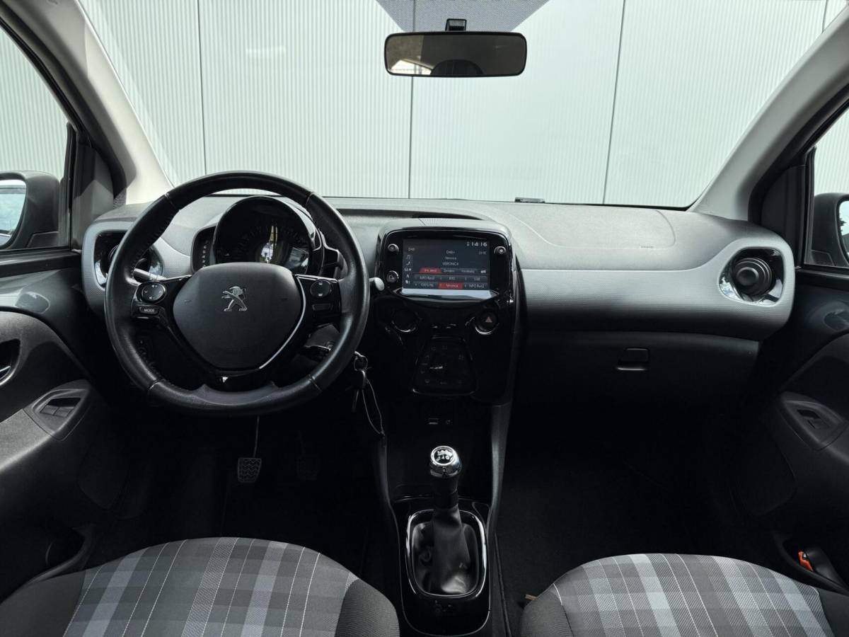 Peugeot 108 Peugeot 108 1.0 e-VTi Allure | Climate Control | Camera | NW APK!