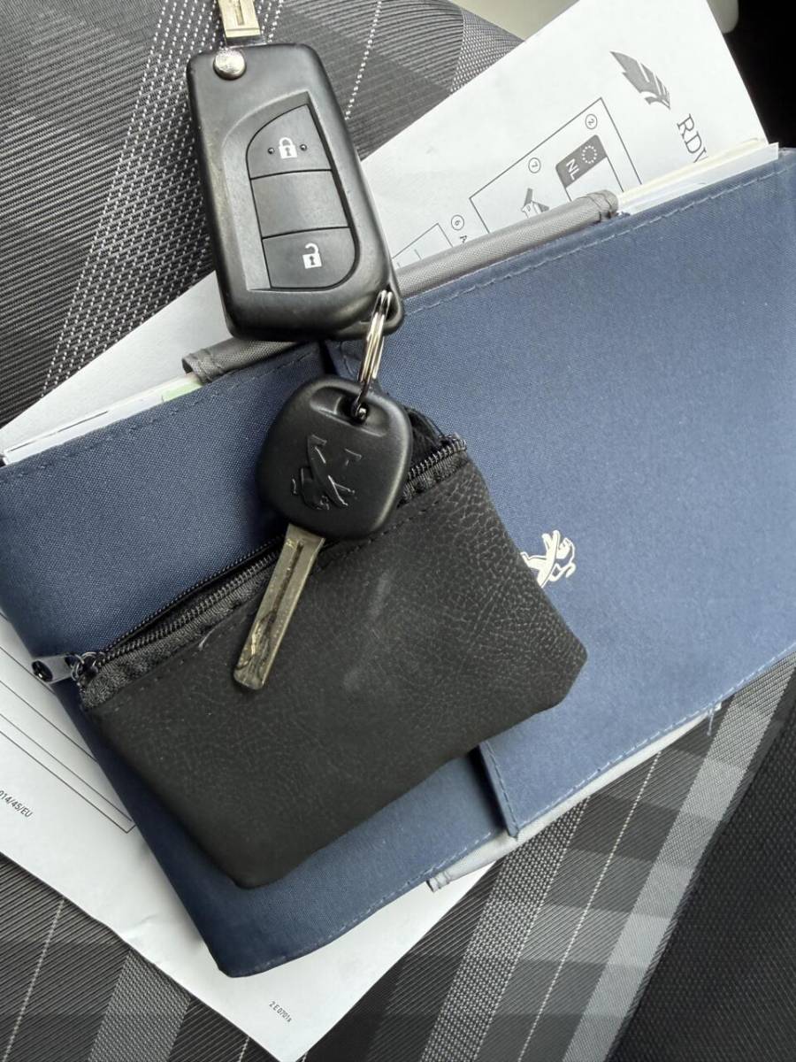 Peugeot 108 Peugeot 108 1.0 e-VTi Allure | Climate Control | Camera | NW APK!