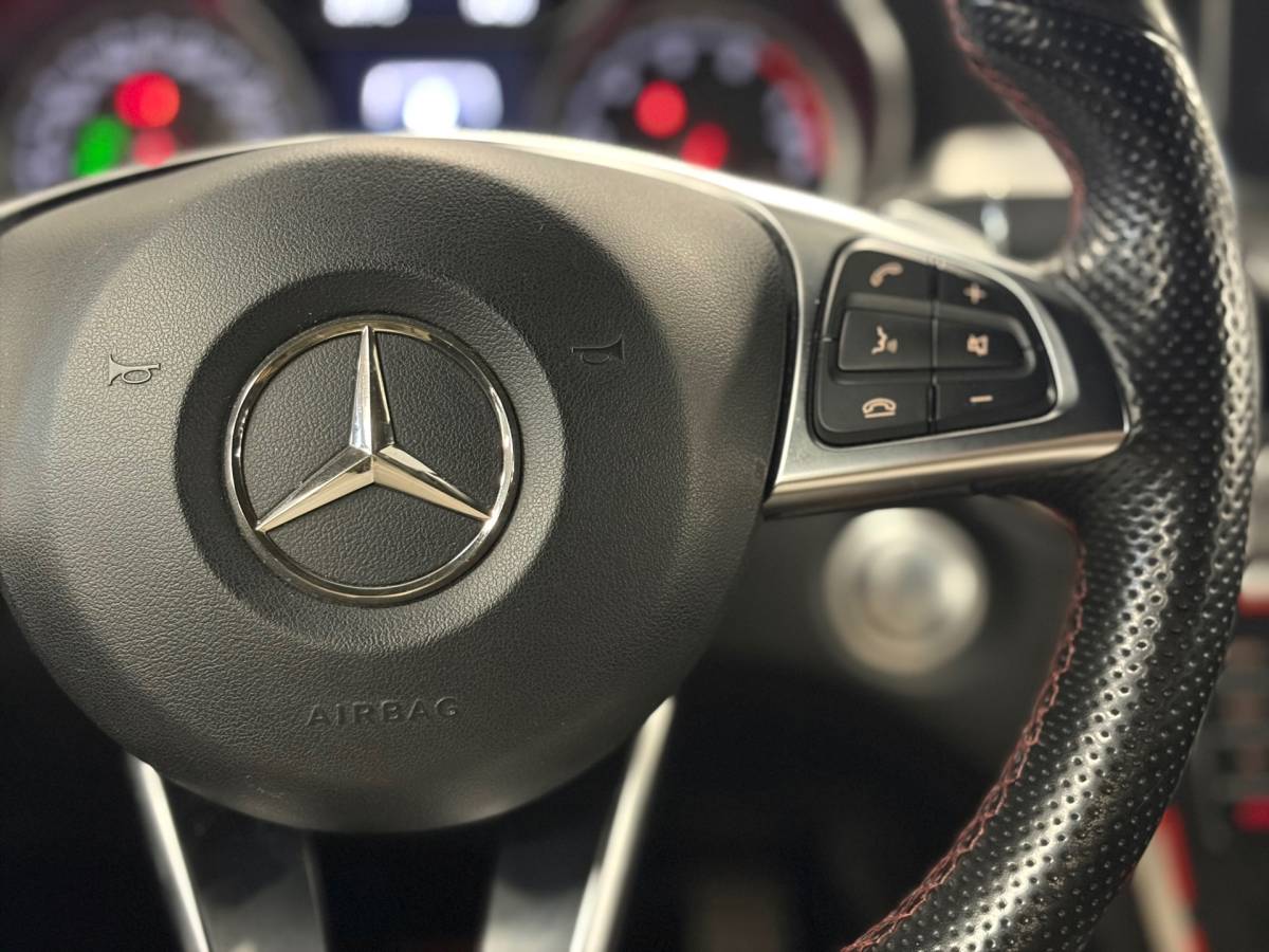 Mercedes-Benz CLA Mercedes-Benz CLA-klasse 180 Business Solution AMG*NAP*Automaat*Stoelverwarming*Navi*Cruise-Control*