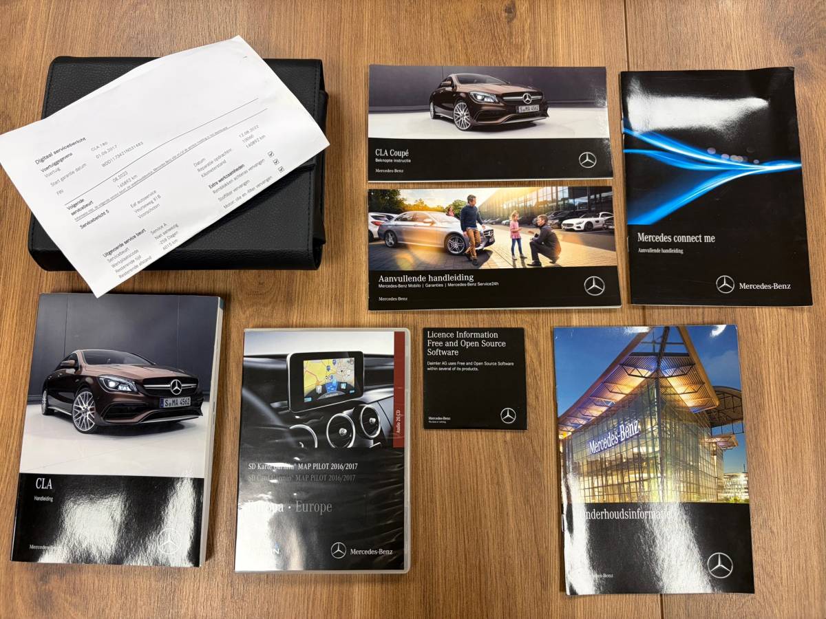 Mercedes-Benz CLA Mercedes-Benz CLA-klasse 180 Business Solution AMG*NAP*Automaat*Stoelverwarming*Navi*Cruise-Control*