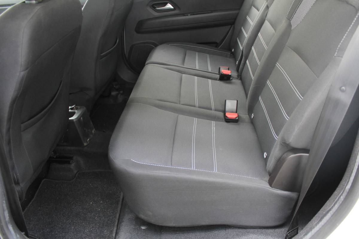Dacia Jogger Dacia Jogger 1.0 TCe Comfort 7p. Incl. 12 maanden Garantie | Meer foto’s volgen | 1e Eigenaar | Parkeersensoren achter | Cruise controle | Airco | Bluetooth | Apple Carplay/Android Auto | Stuur multifunctioneel | Origineel NL Auto | NAP |