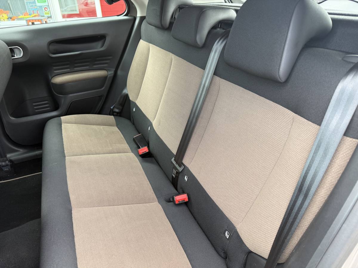 Citroën C4 Cactus Citroën C4 Cactus 1.2 VTi Feel Navigatie, Luxe intr, Climate contr, Cruise contr, etc..