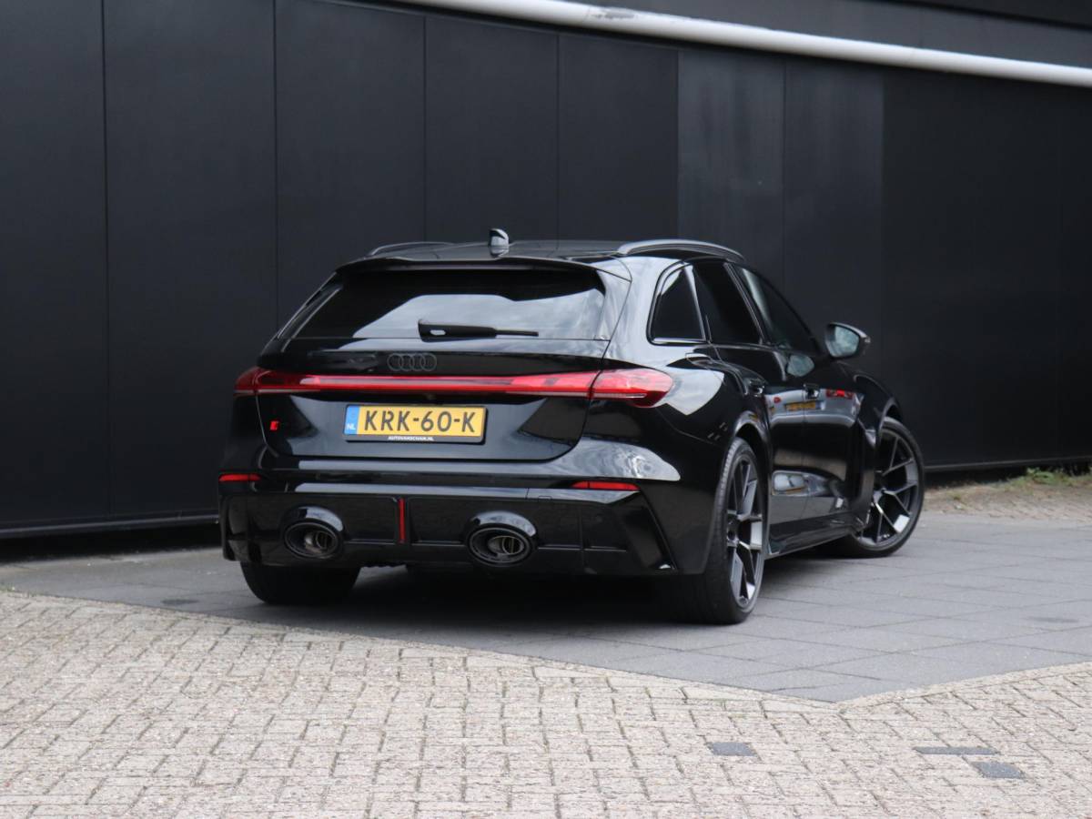 Audi RS5 Audi RS5 Avant e-hybrid quattro NIEUW !!! DIRECT LEVERBAAR | KERAMISCH | LEDER | MEMORY | B&O | 360° CAMERA | HEAD-UP | STOELVERK. | ADAPT. CRUISE | NAVI |