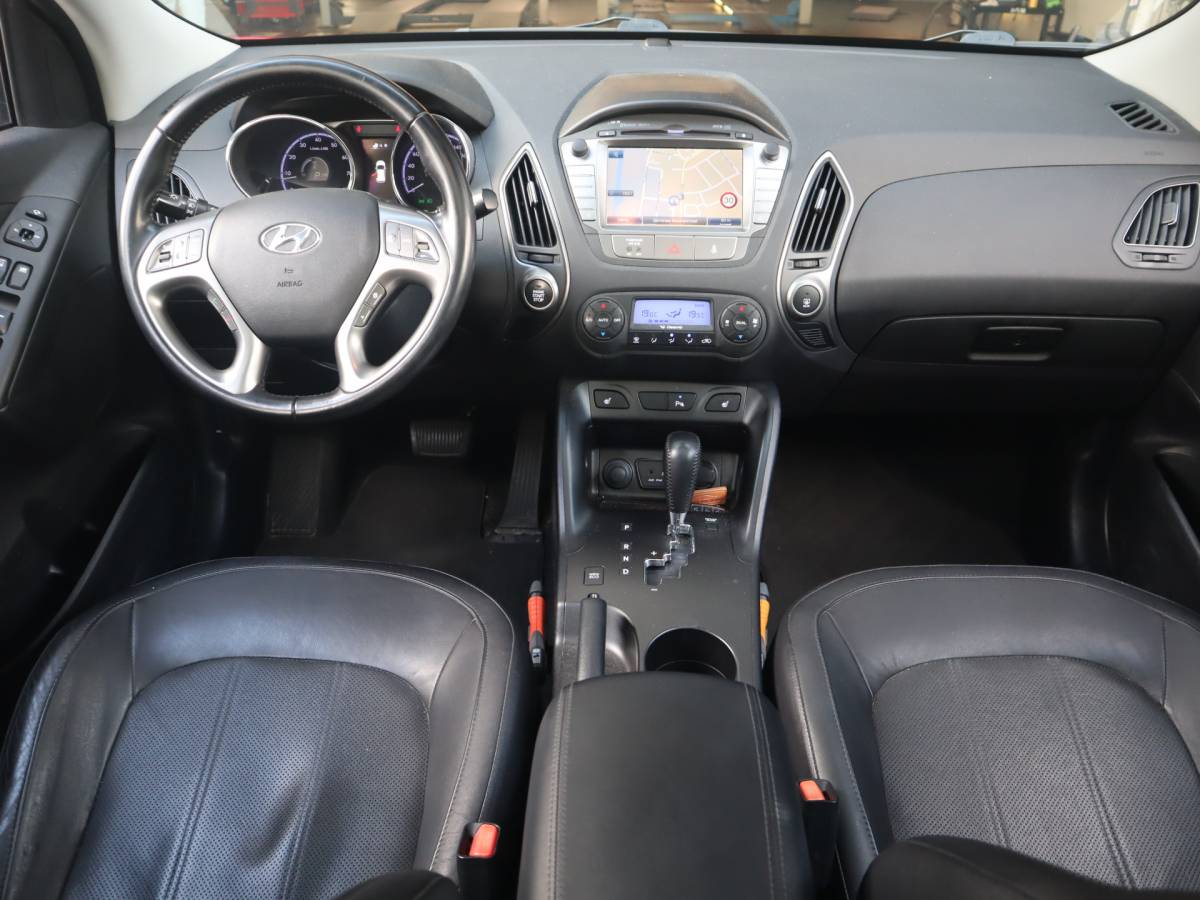 Hyundai ix35 Hyundai ix35 2.0i i-Catcher / Leder / Trekhaak / Pano / Stoelverwarming